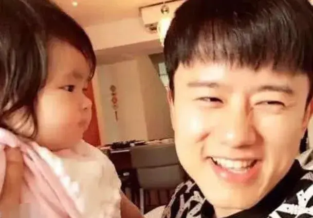 謝娜首聊雙胞胎