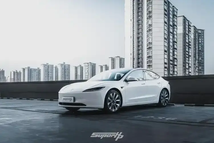 第一批特斯拉電動車該換電池了,你是這一波被割的韭菜嗎?